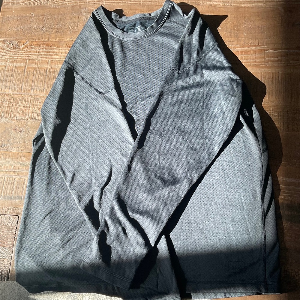 XL Men’s REI, long sleeve shirt